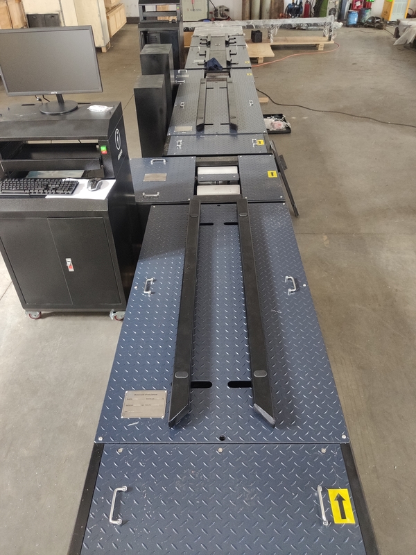 2-wiel motorfiets testlijn remkracht aslast snelheidsmeter klemmen wieluitlijning koplampafsteller