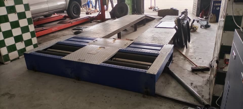 CTGT-3-4B 4-in-1 voertuig testlijn rolrem tester met asbelasting dubbelplaat zijglijp tester ophangingstest