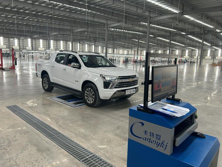 Cartesy merk CTGT-3-3C Roller Trinity voertuigtestlijn Rollenremtester met asbelasting Enkele plaat zijsliptester voor lichte voertuigen