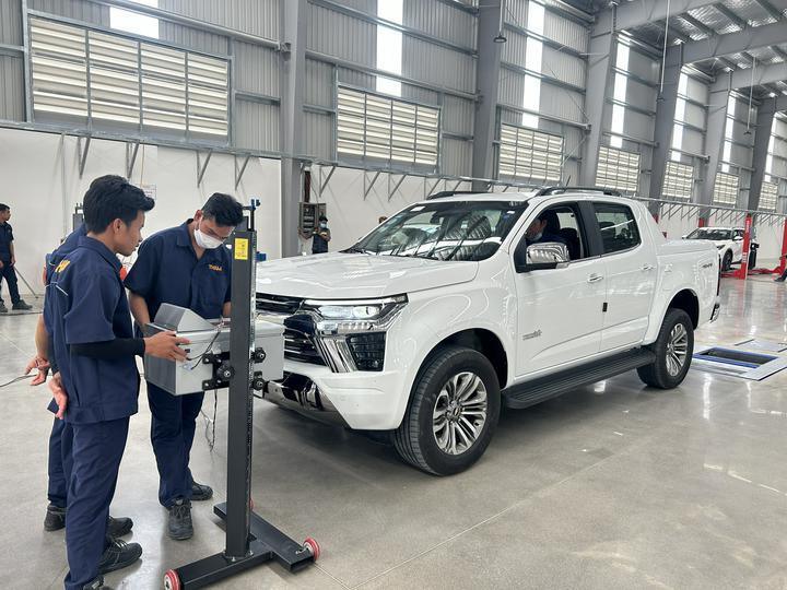 Cartesy merk CTGT-3-3C Roller Trinity voertuigtestlijn Rollenremtester met asbelasting Enkele plaat zijsliptester voor lichte voertuigen