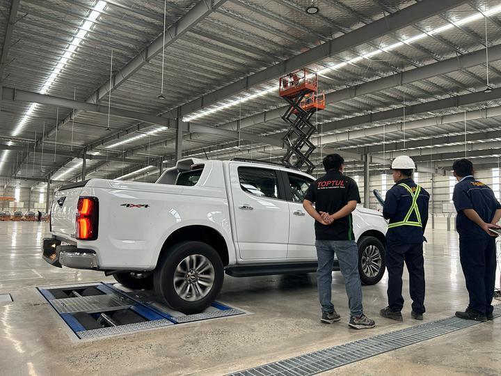 Cartesy merk CTGT-3-3C Roller Trinity voertuigtestlijn Rollenremtester met asbelasting Enkele plaat zijsliptester voor lichte voertuigen