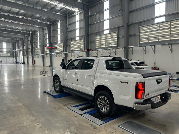 Cartesy merk CTGT-3-3C Roller Trinity voertuigtestlijn Rollenremtester met asbelasting Enkele plaat zijsliptester voor lichte voertuigen